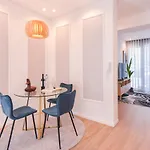 Lovely House Deluxe *