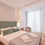 Lovely House Deluxe