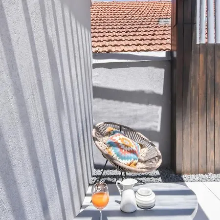 Lovely House Deluxe *