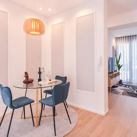 Lovely House Deluxe *