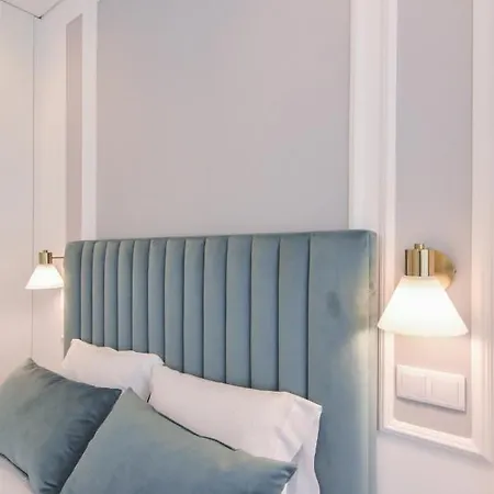 Lovely House Deluxe شقة