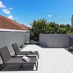 Lovely House Deluxe بورتو