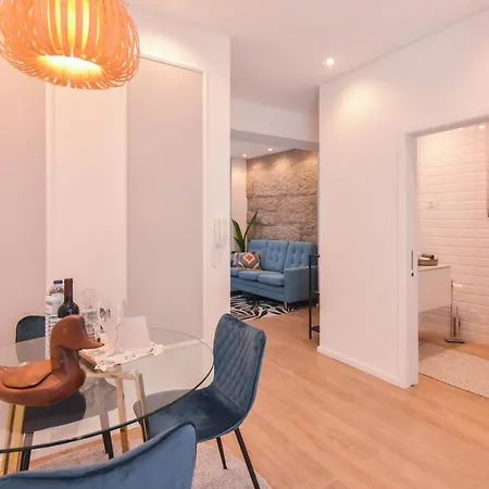 Lovely House Deluxe Apartment *